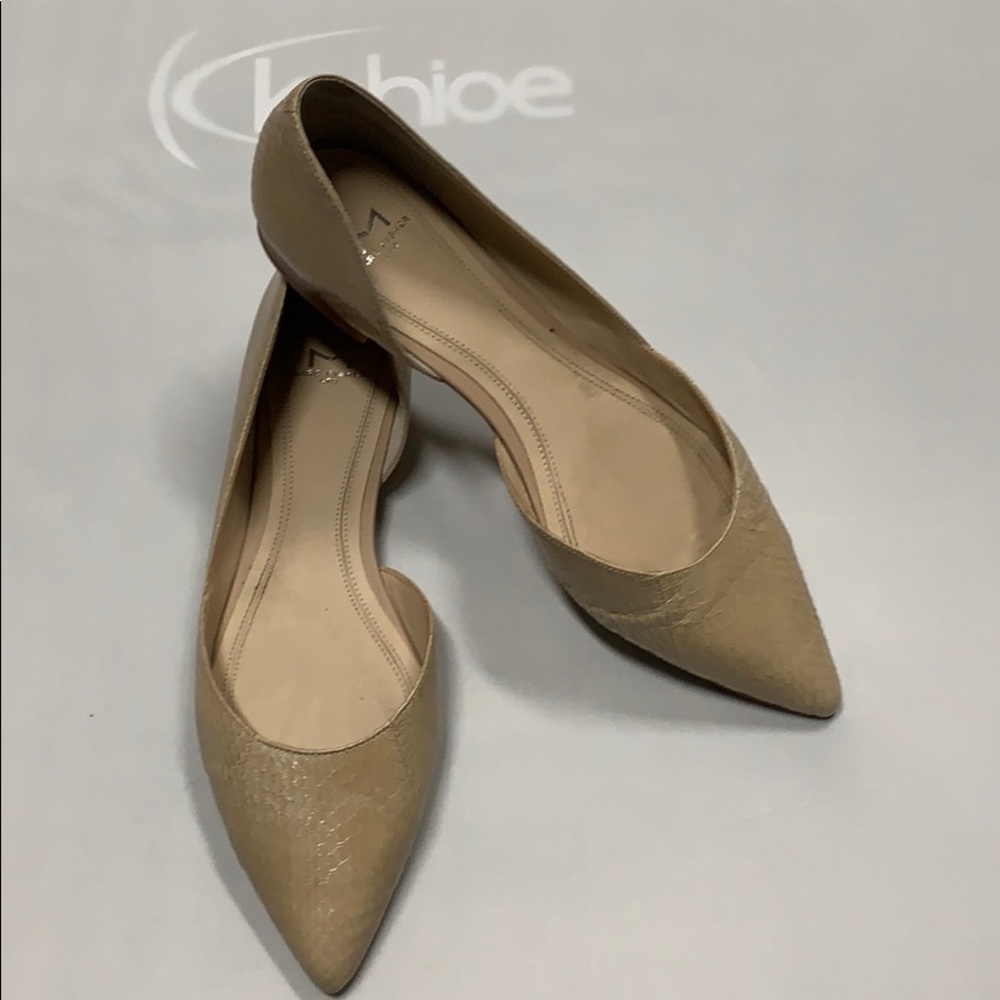 MARC FISHER LTD snakeskin flats